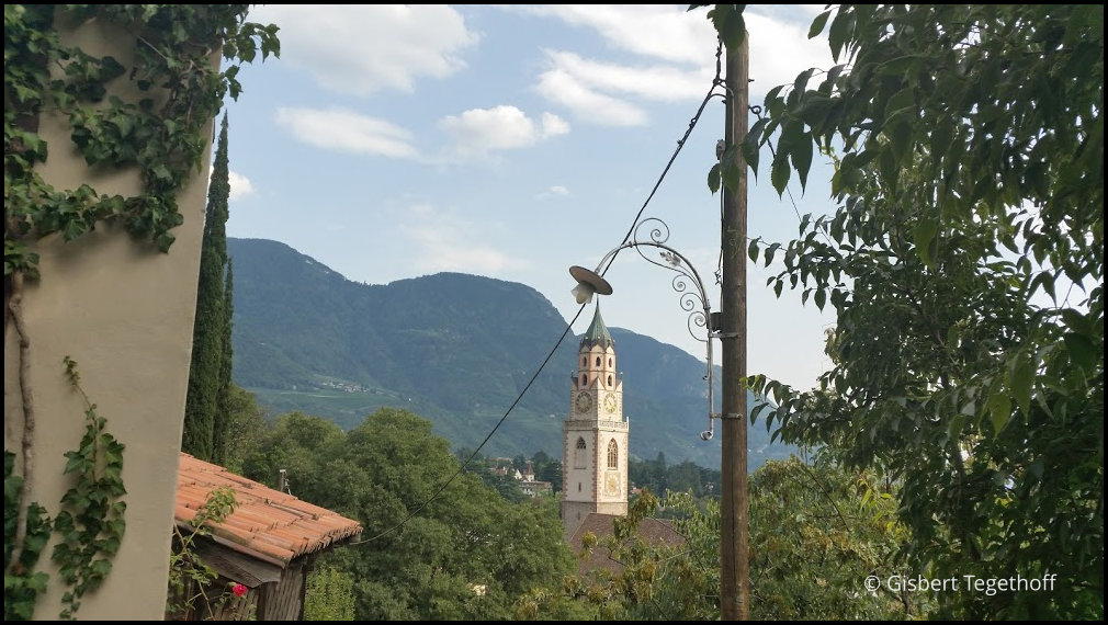 Blick KIrche St.Nikolaus Meran