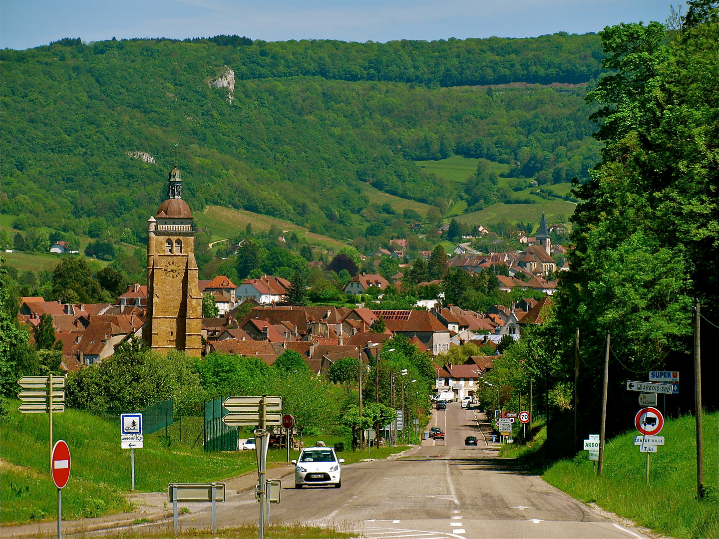 ...BLICK NACH ARBOIS-JURA !!!...