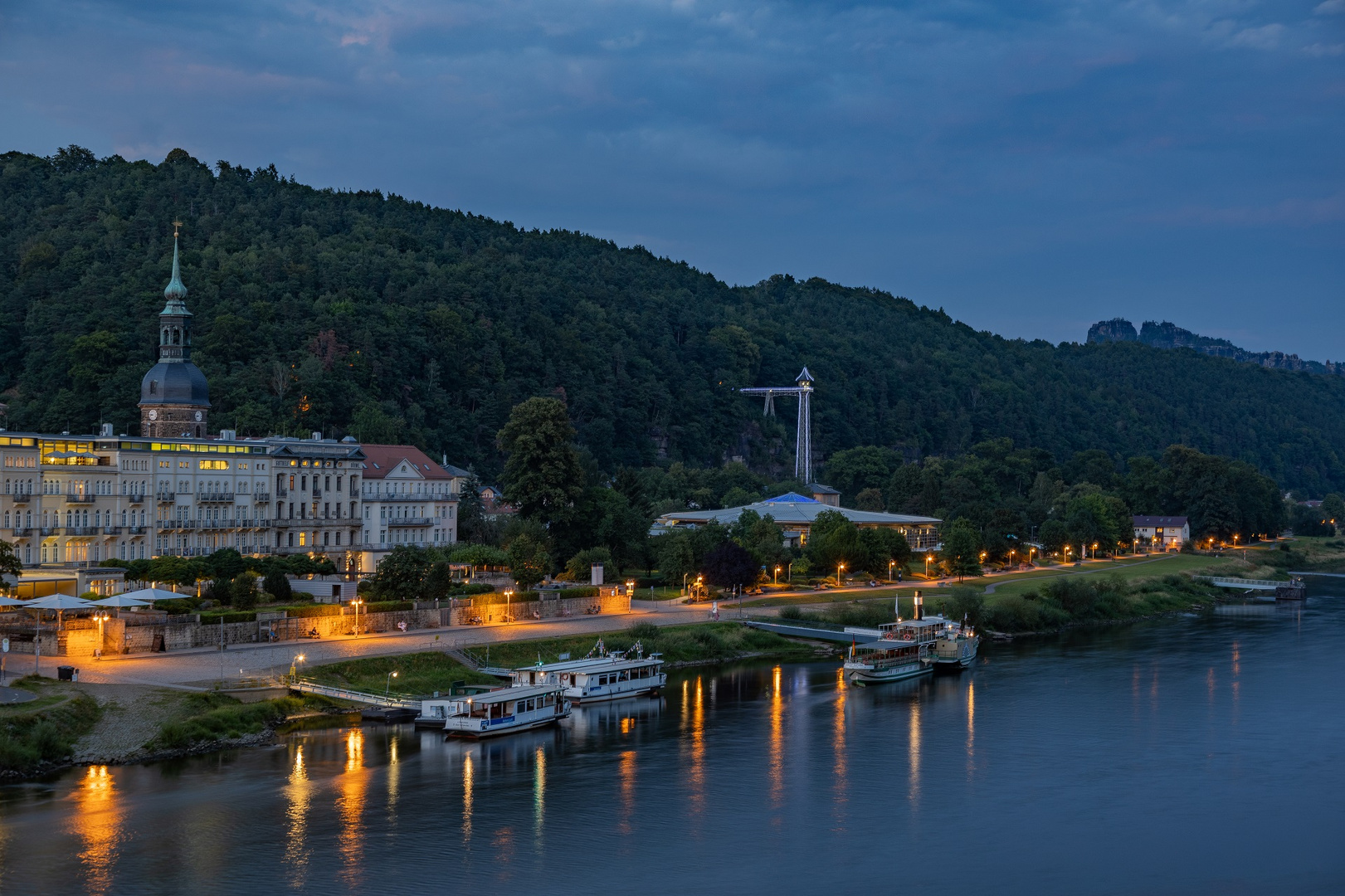 Blick nach Bad Schandau Foto & Bild architektur, architektur bei