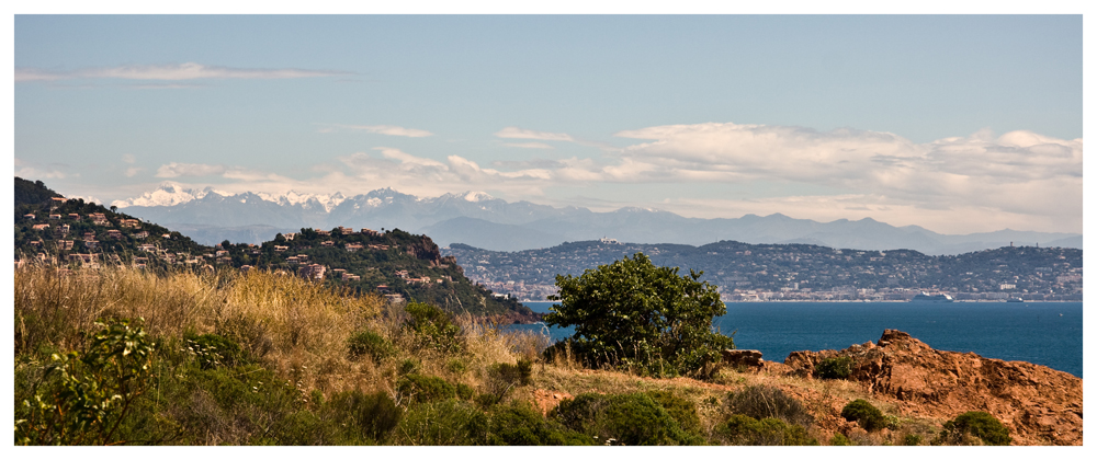 Blick nach Cannes