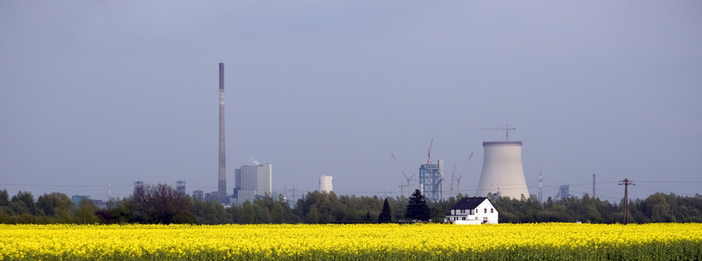 Blick nach Duisburg-Walsum