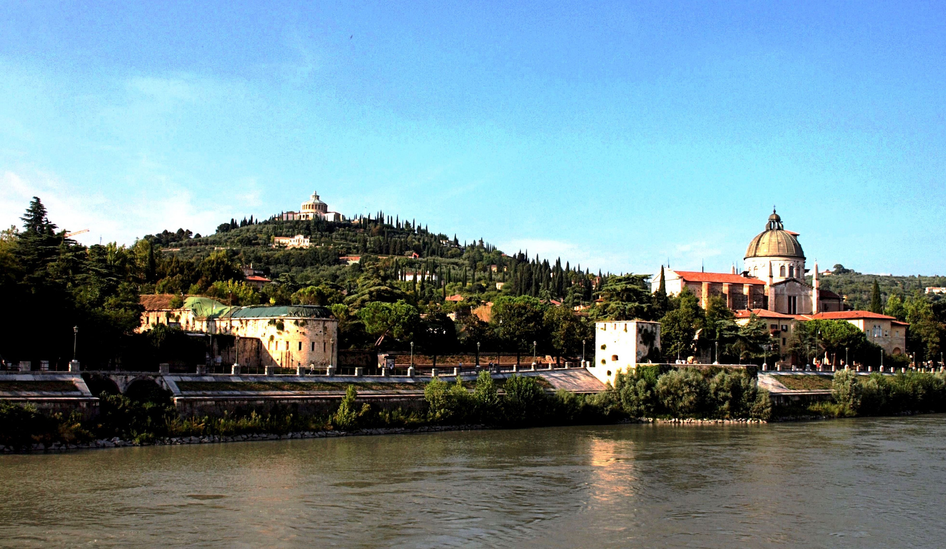 Blick nach Fort San Leonardo