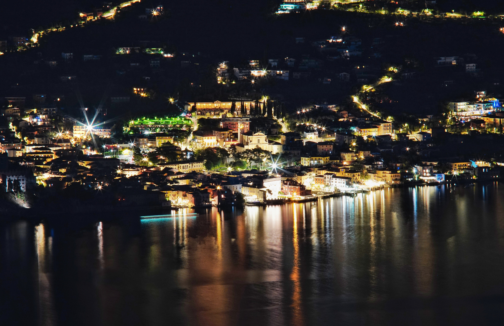 Blick nach Malcesine am Abend