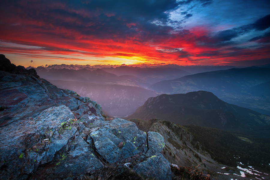 Blick Nach Mordor Foto Bild Landschaft Berge Natur Bilder Auf Fotocommunity