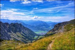 Blick nach Oberstdorf und ins Kleinwalsertal