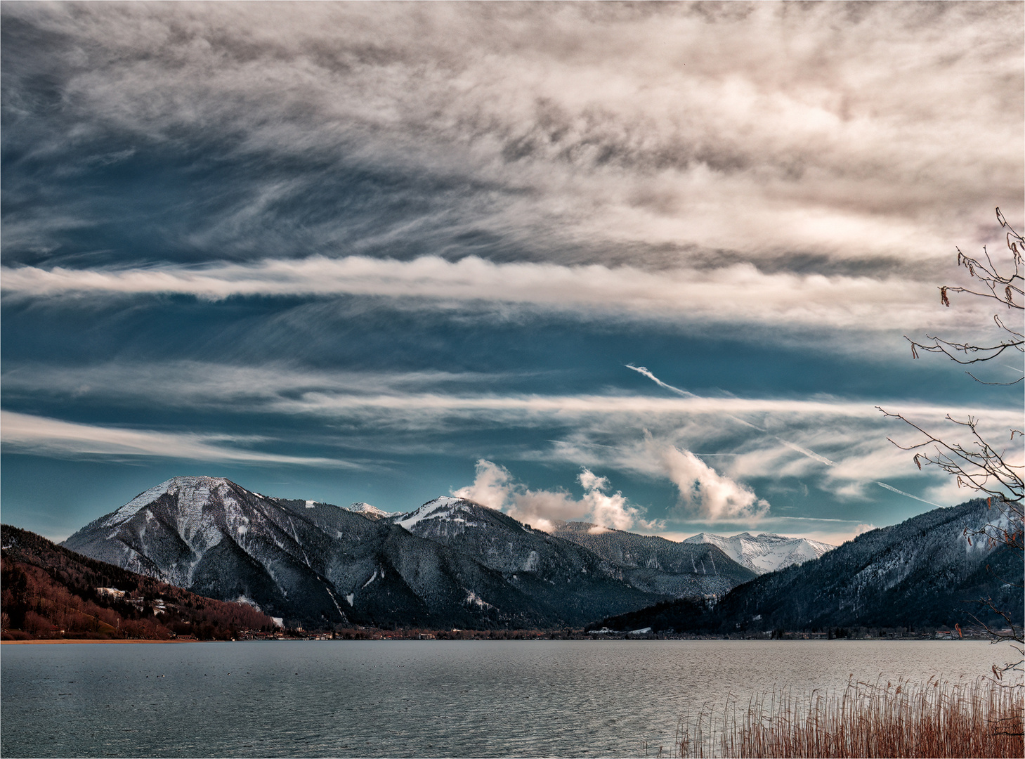 Blick nach Rottach-Egern ...