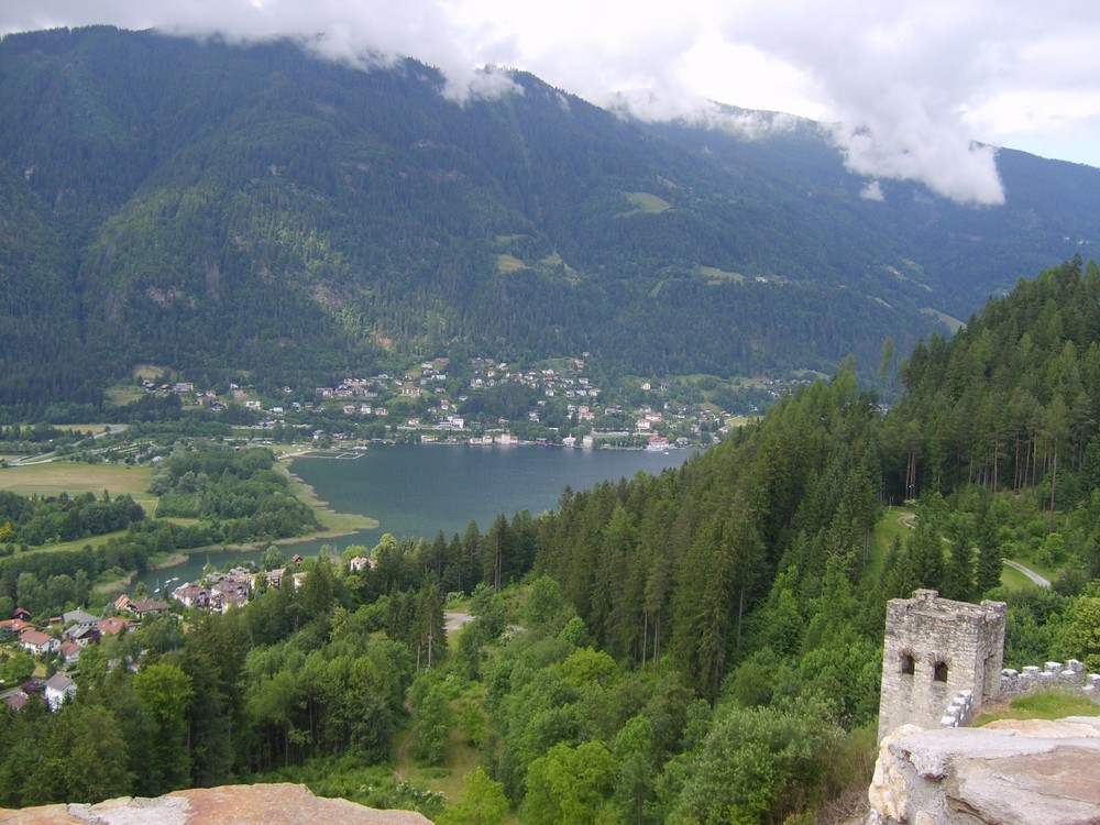 Blick Ossiacher See von der Burg Landskron