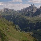 Blick Richtung Sustenpass, bei recht dunstigem Wetter