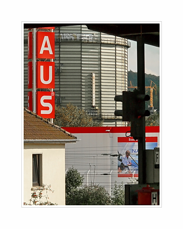 Blick teilweise gesehen (03) Endstation Oberbarmen (Umgebung wahrgenommen)