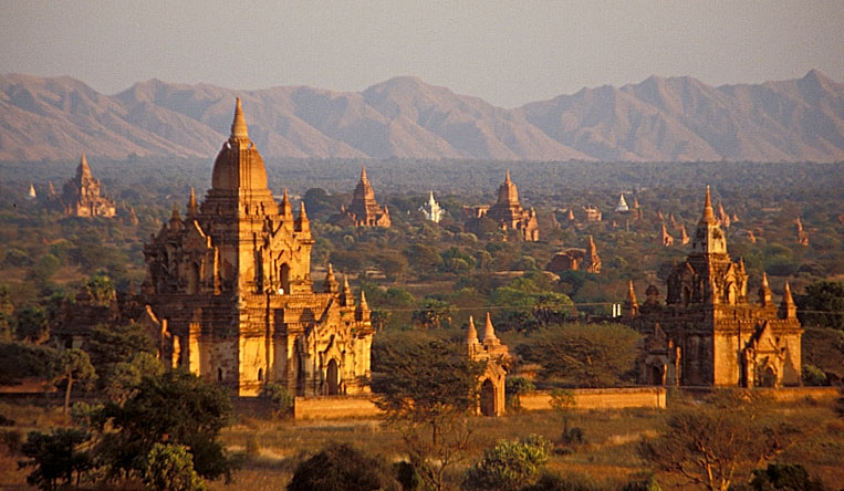 Blick über Bagan