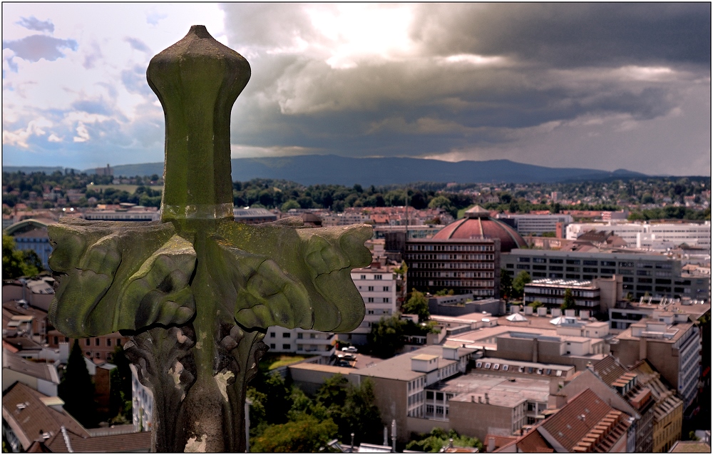 ... Blick über Basel ...