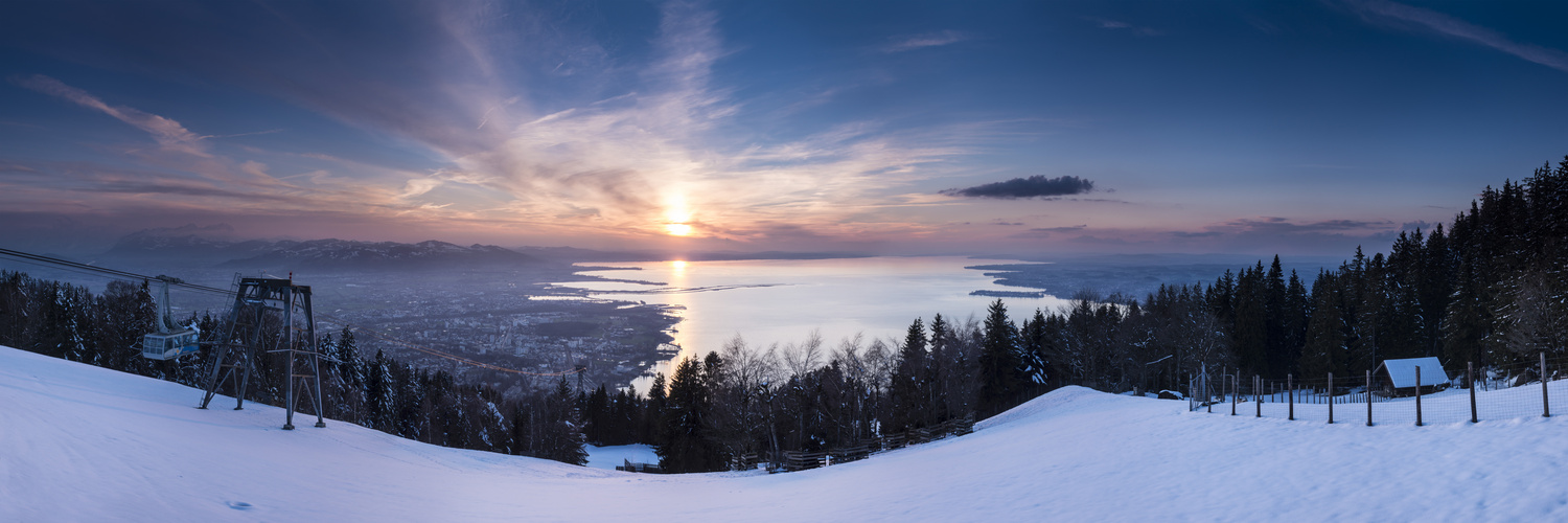 Blick über Bregenz und den Bodensee vom Pfänder