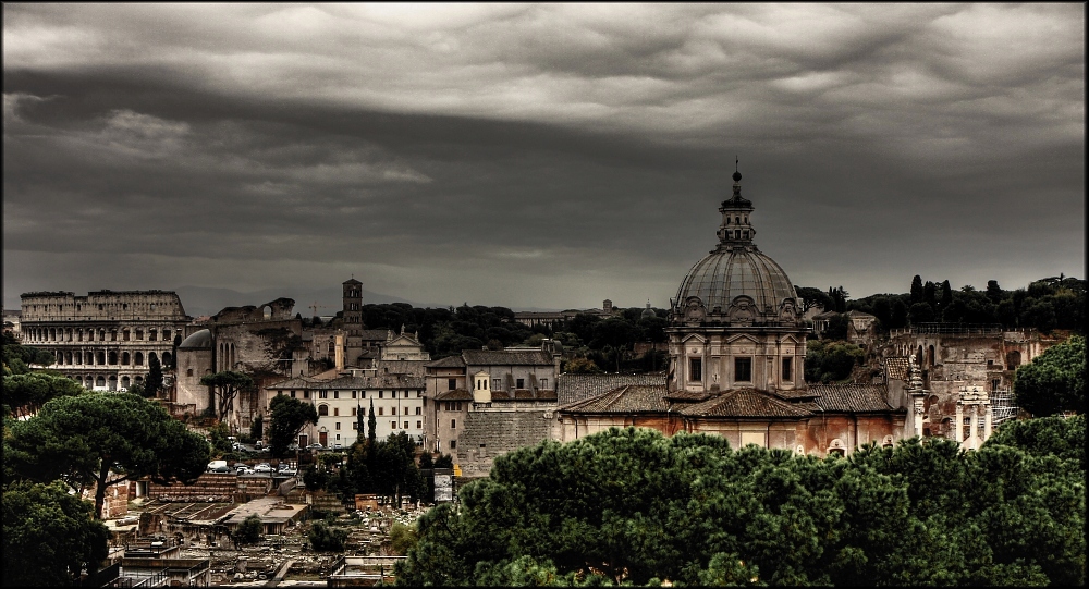 Blick über das Forum Romanum . . .