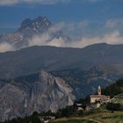 Blick über das Mairatal zum Monviso