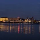 Blick über dem Rhein zur Altstadt