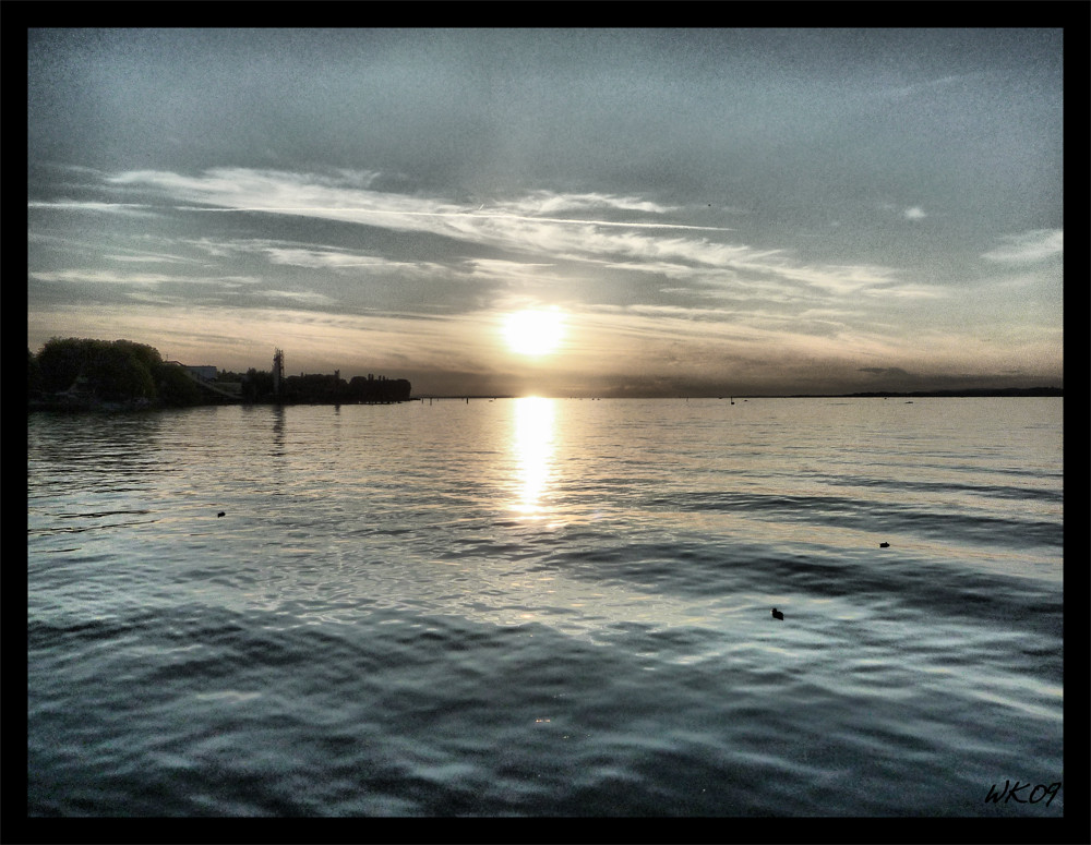 Blick über den Bodensee auf Bregenz