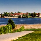 BLICK ÜBER DEN GRIENERICKSEE AUF SCHLOSS RHEINSBERG