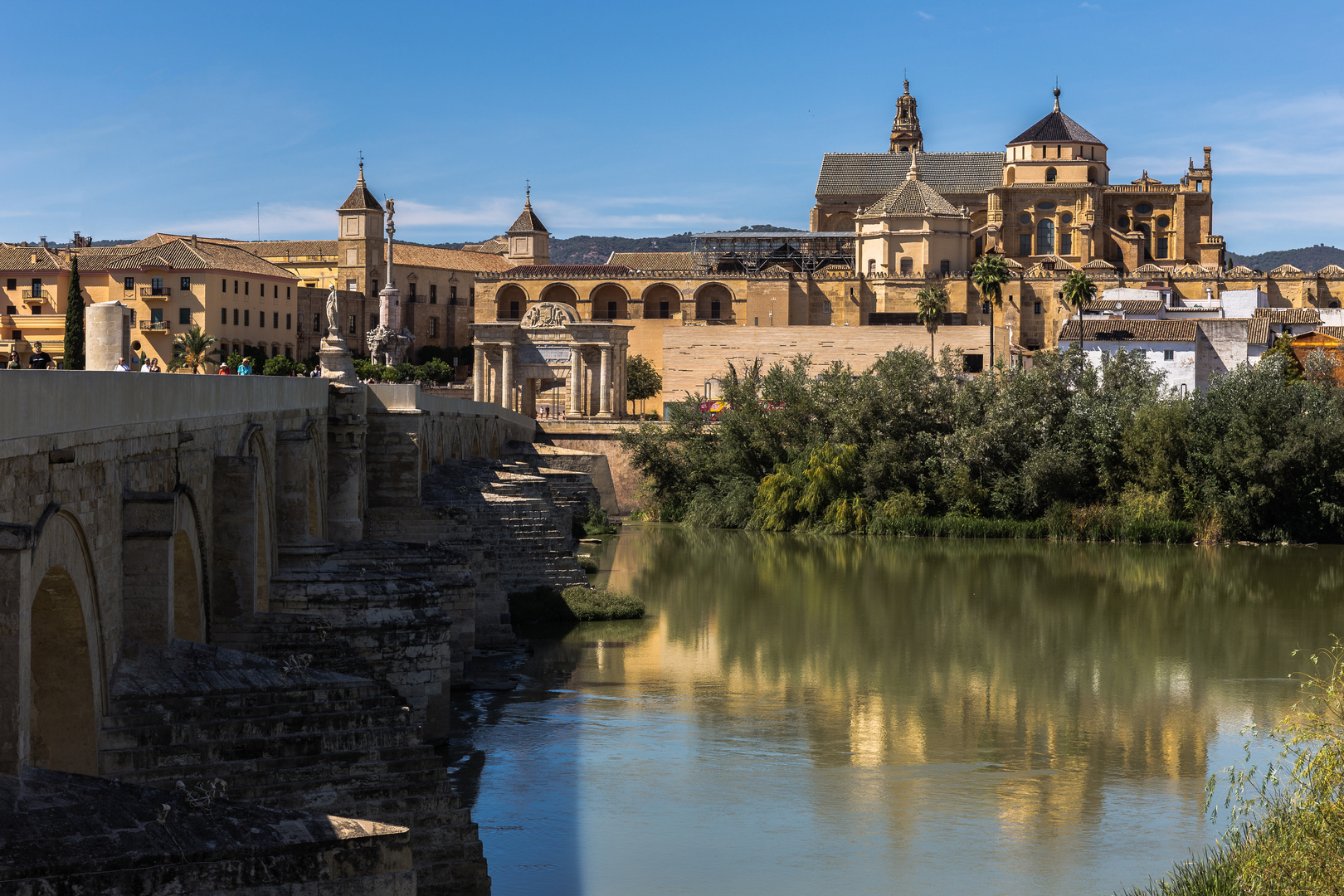 Blick über den Guadalquivir zur Mezquita