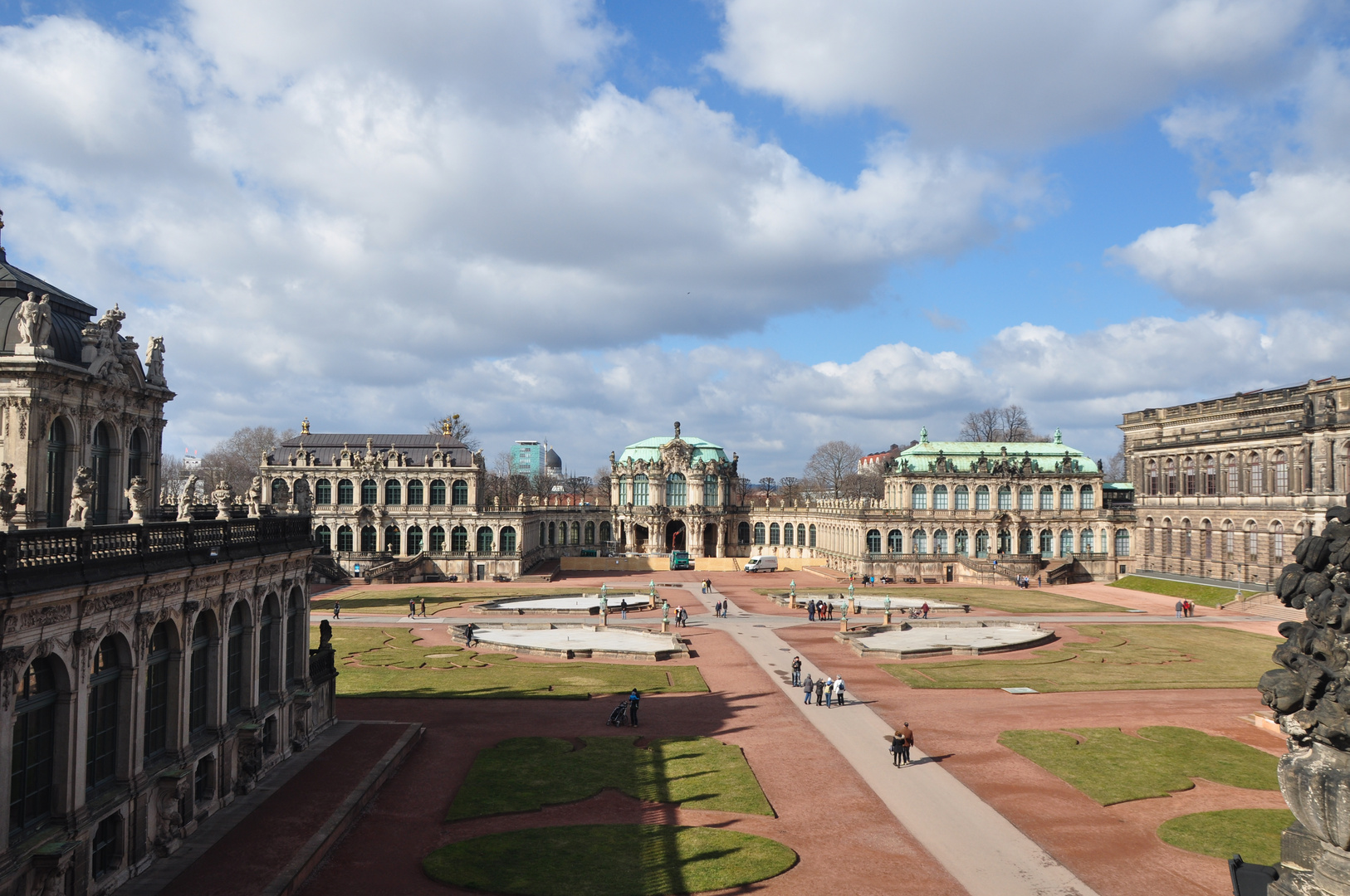 Blick über den Innenhof des Zwinger in Dresden