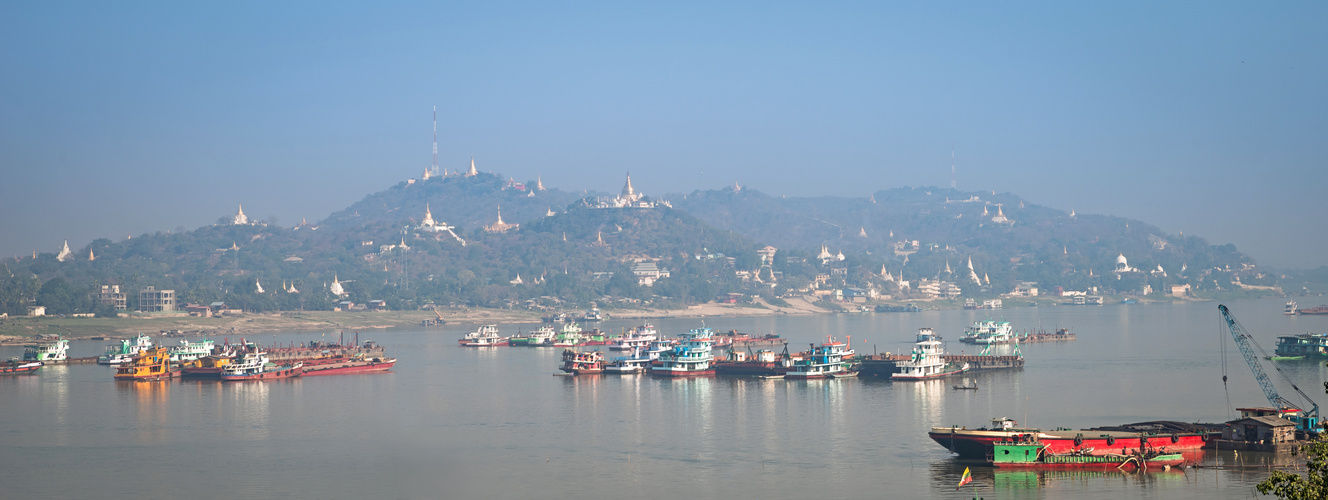 Blick über den Irrawaddy nach Sagaing