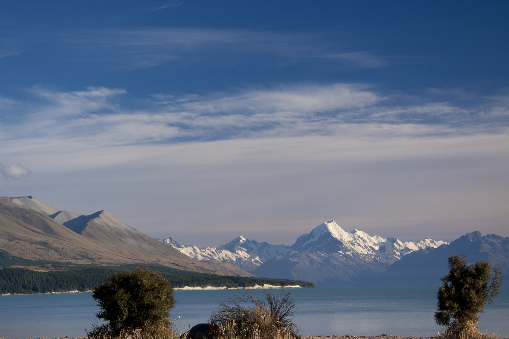 Blick über den Lake Pukaki zum Mount Cook in NZ.