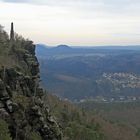 Blick über den Lilienstein im Gpfelbereich und zu den Tafelbergen im Süden