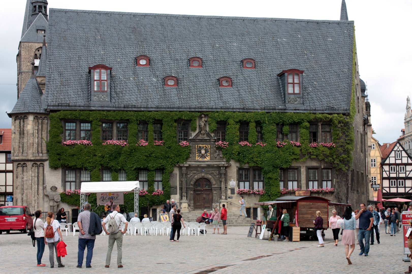  Blick über den Markt 