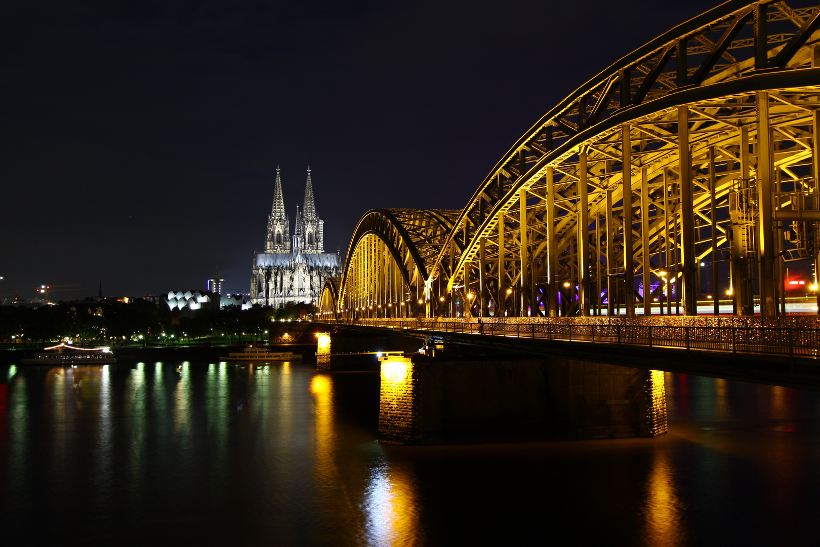 Blick über den Rhein... Deutschland, Nordrhein-Westfalen