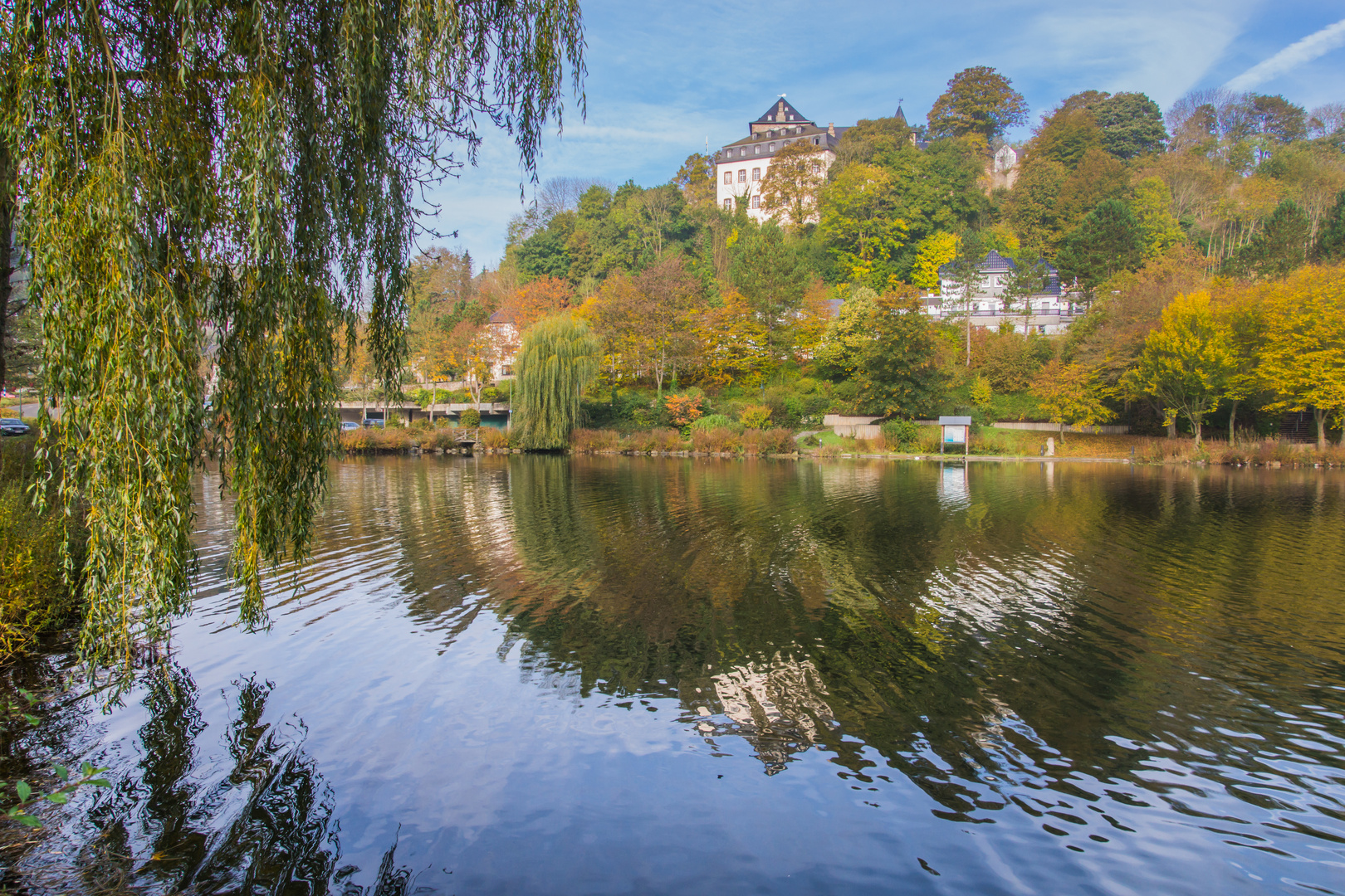 Blick über den Schloss-Weiher - Blankenheim/Eifel