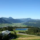 Blick über den Schloßbergsee nach Sankt Johann