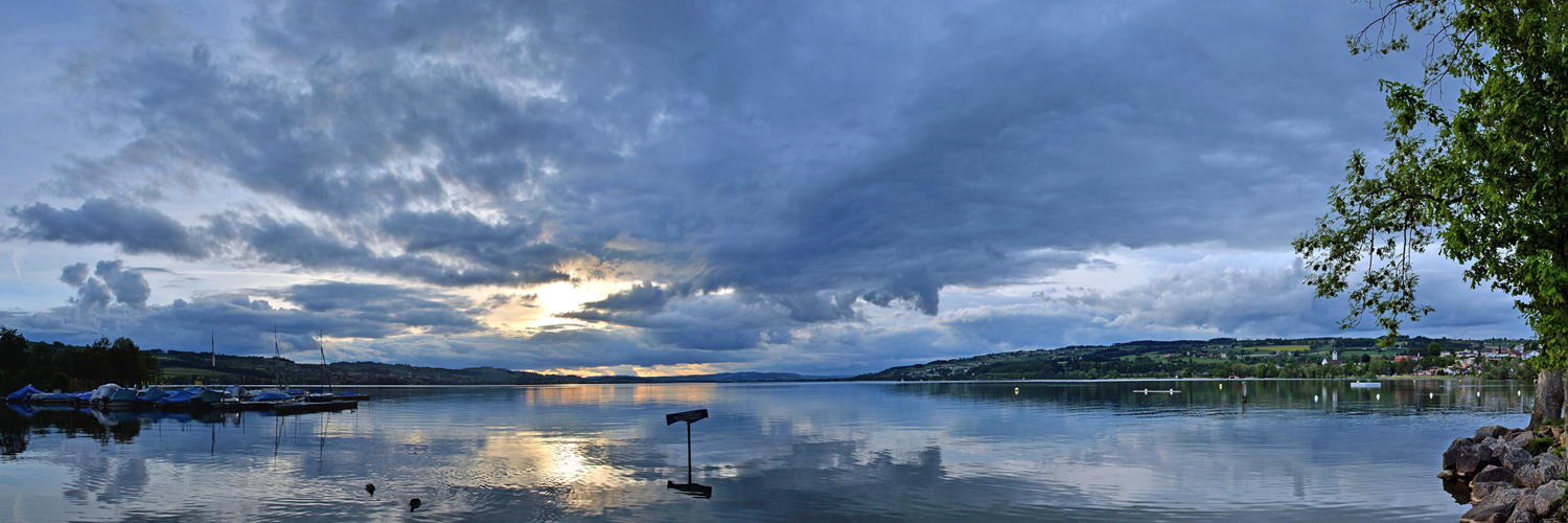 [ Blick über den Sempachersee ]