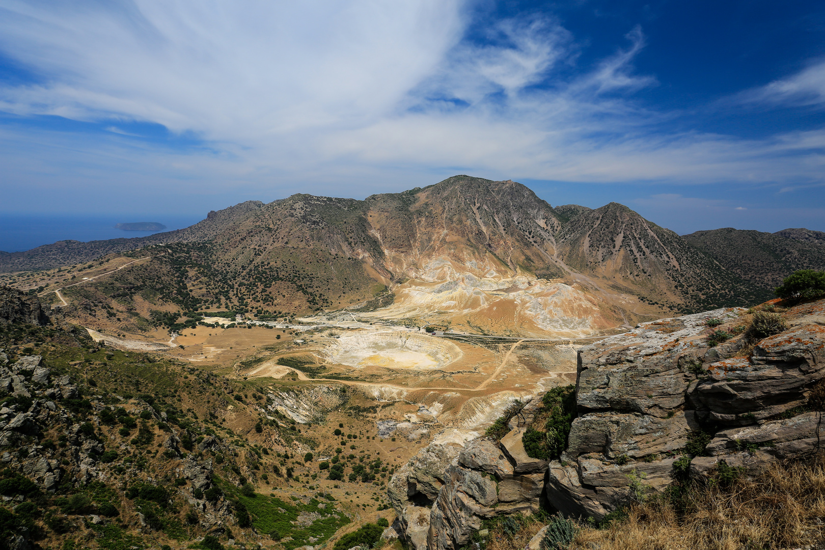 Blick über den Stefanos-Krater