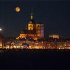 Blick über den Strelasund auf unsere "Älteste", die Nikolaikirche...