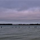 Blick über den Strelasund zur Insel Rügen...