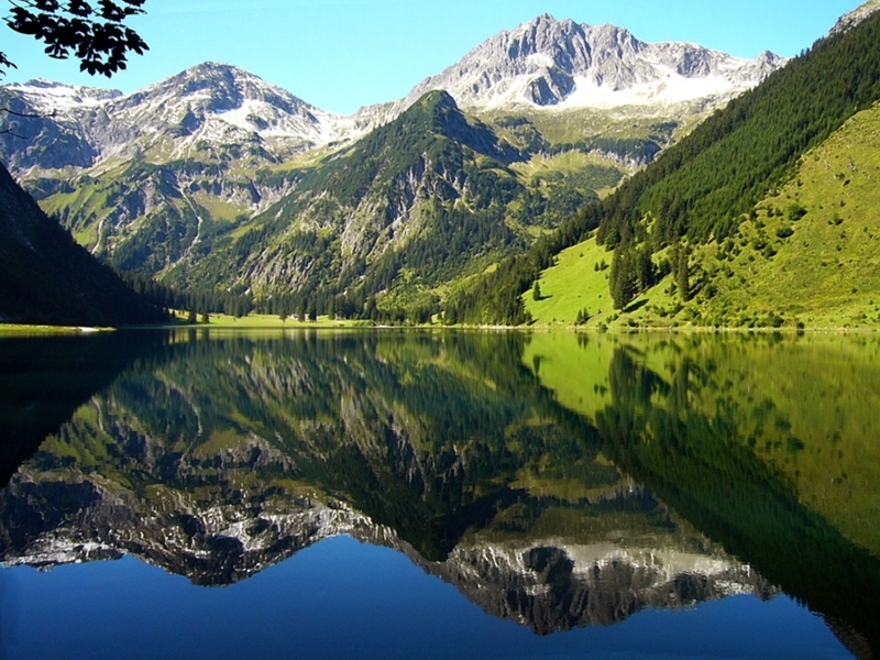 Blick über den Vilsalpsee