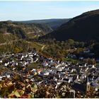 Blick über Dernau ins Ahrtal