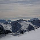 Blick über die Alpen, von der Schaufelspitze (3180m)