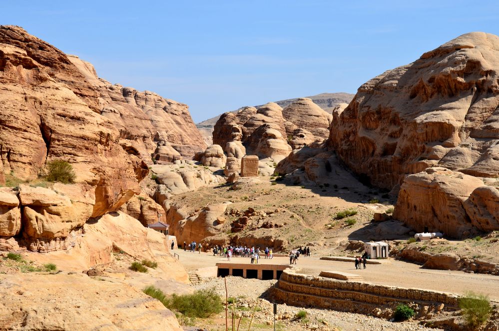 Blick über die alte Nabatäerstadt Petra