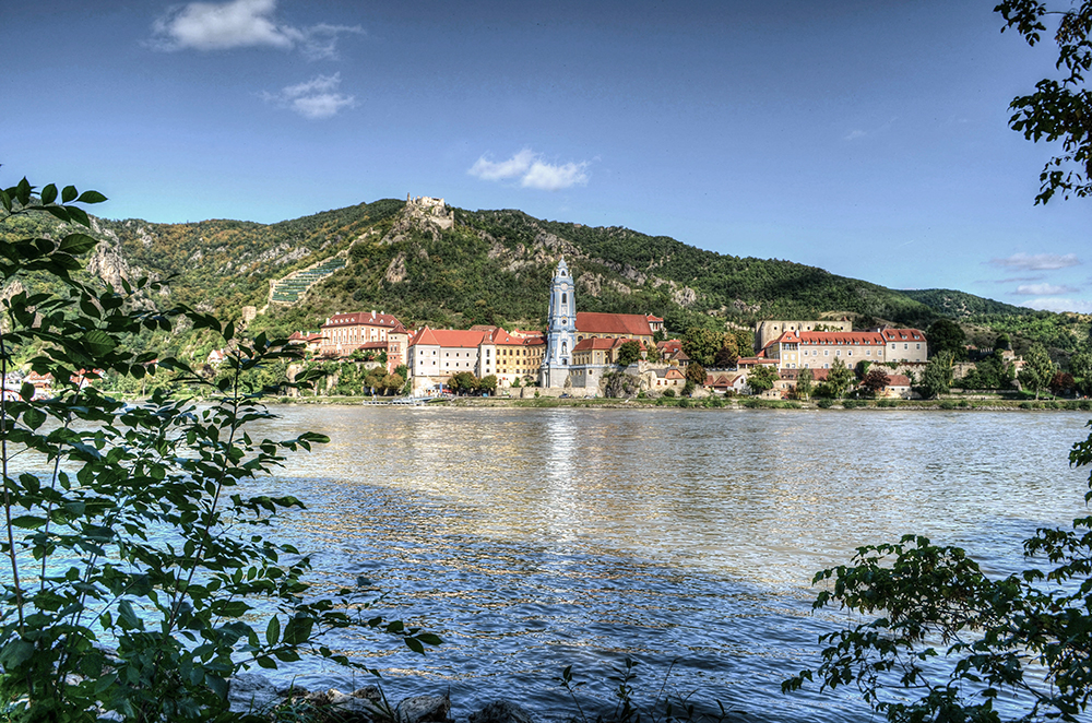 Blick über die Donau ...