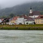 Blick über die Donau nach Enegelhartszell