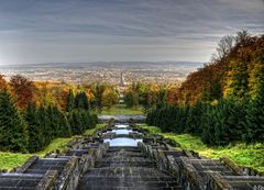 BLICK ÜBER DIE KASKADEN