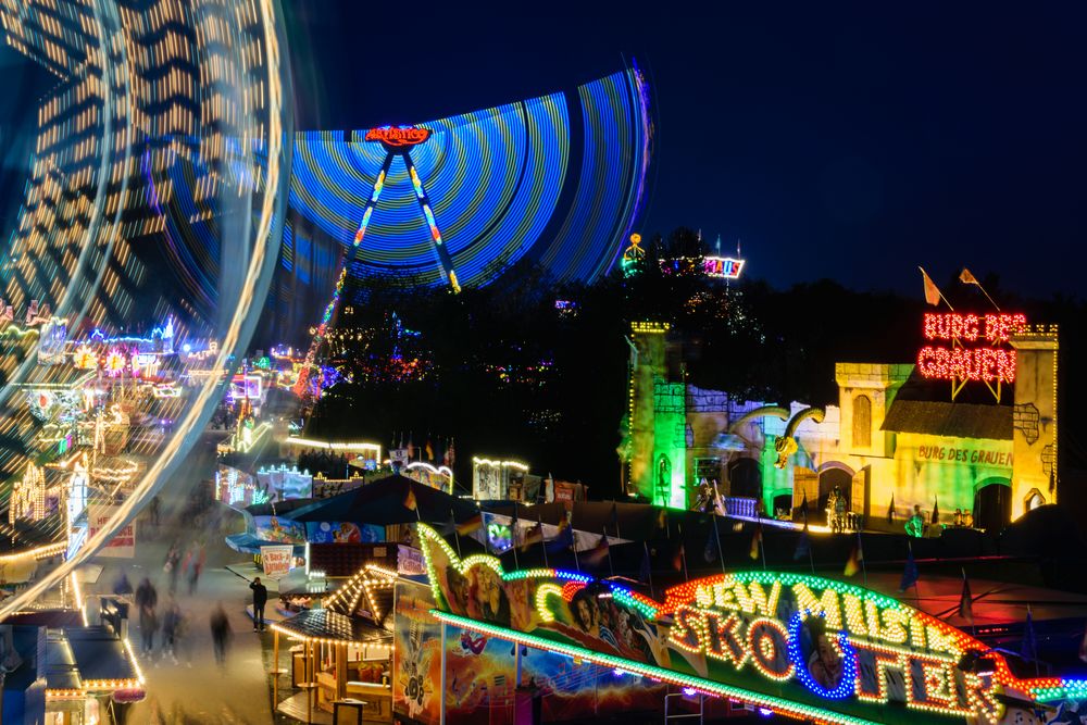 Blick über die Lüdenscheider Kirmes 1 Foto & Bild kirmes, sauerland