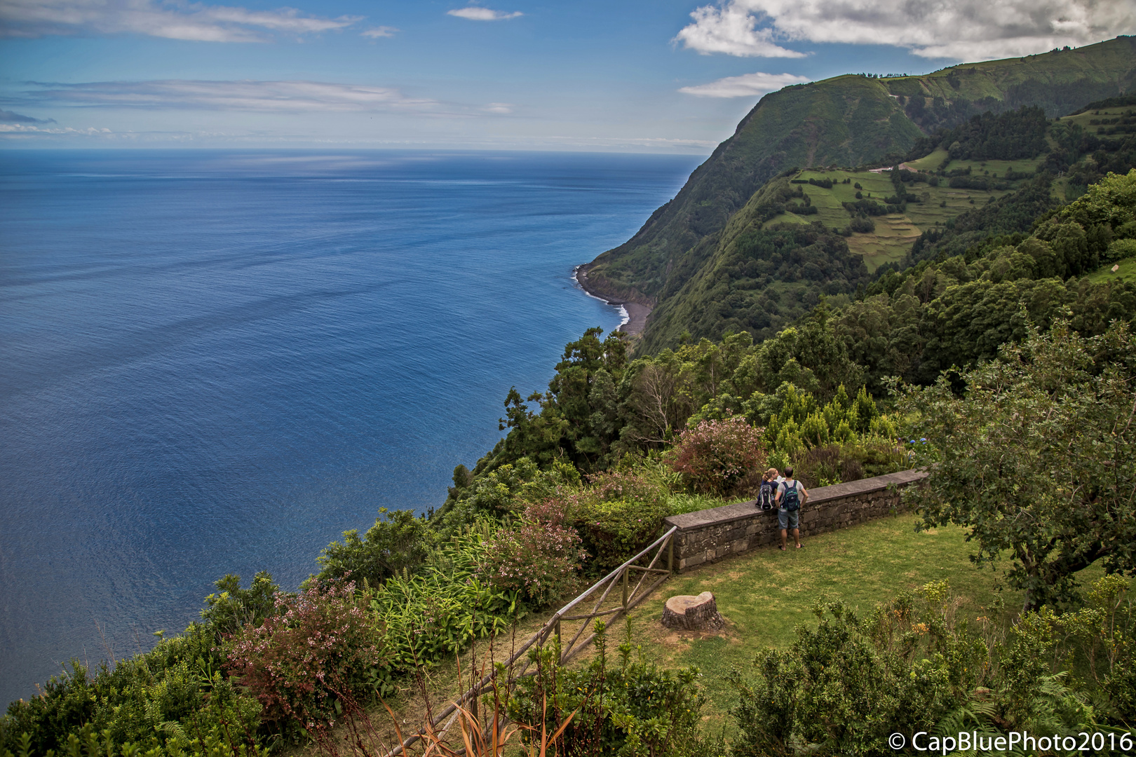 Blick über die Ostküste am Miradouro da Ponta do Sossego