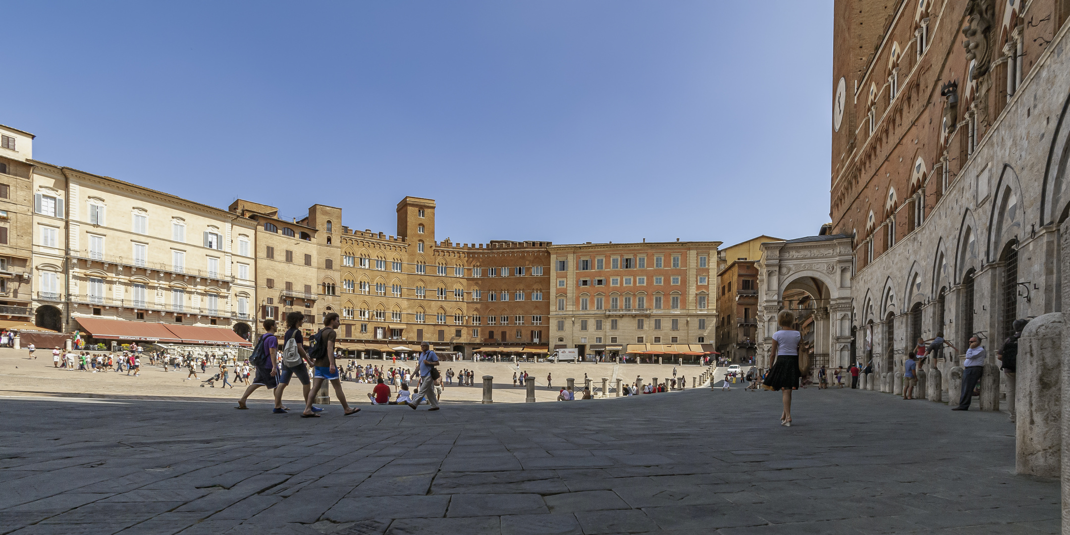 Blick über die Piazza