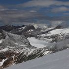 Blick über die Skipiste des ...