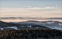 BLICK ÜBER DIE TÄLER.