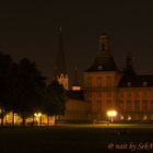 Blick über die Uni zum Bonner Münster