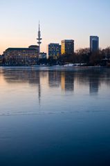 Blick über die zugefrorene Binnenalster