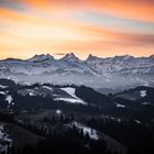 Blick über Emmentaler Hügel ins Berner Oberland