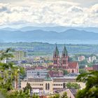 Blick über Freiburg bis Vogesen